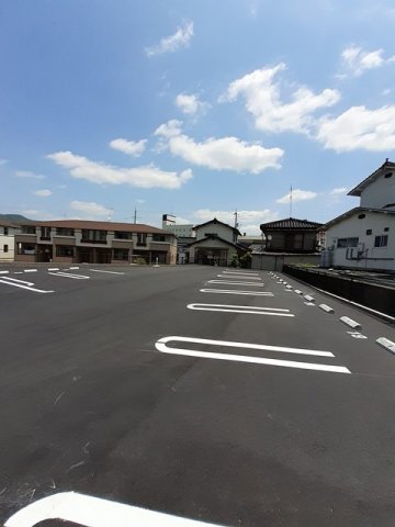 駐車場　駐車場があります