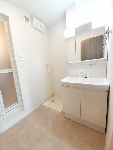 洗面設備　洗面所です