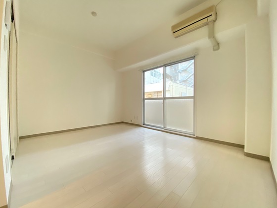 居室・リビング　※別の部屋の写真です