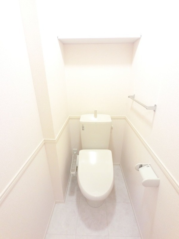 トイレ　図面と現状に相違がある場合には現状を優先