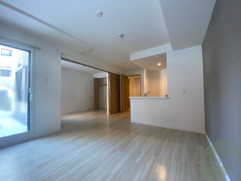 居室・リビング　広くてキレイなお部屋が広がっていて、充実した生活が送れそう。