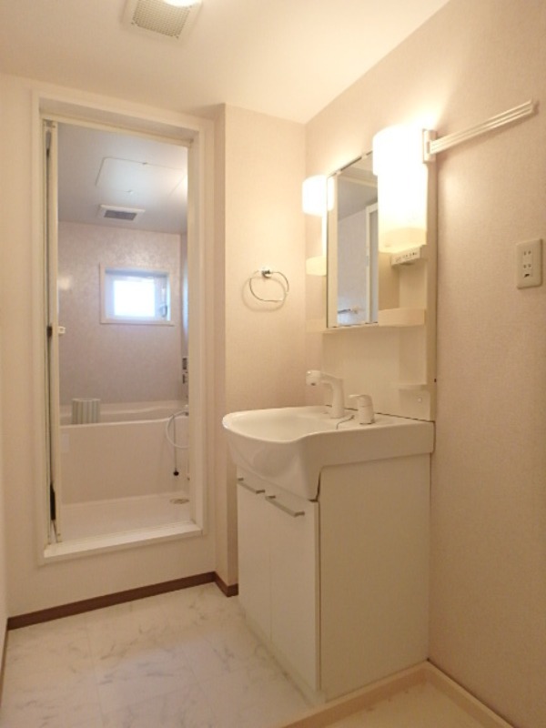 洗面設備　図面と現状に相違がある場合には現状を優先