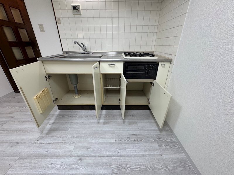 キッチン　キッチンでお料理をお楽しみください