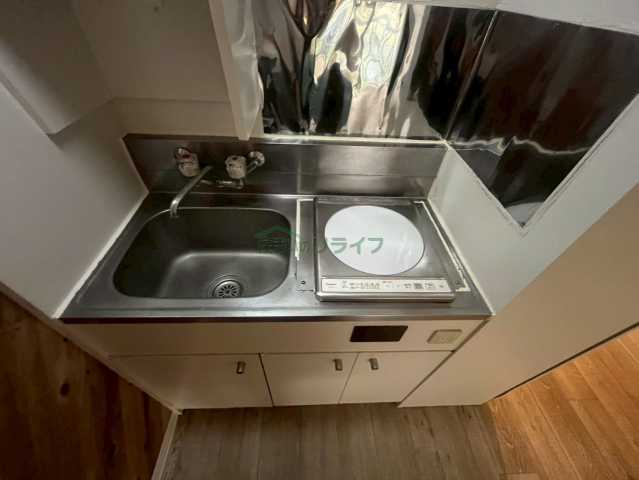 キッチン　※参考写真です。別部屋になります。