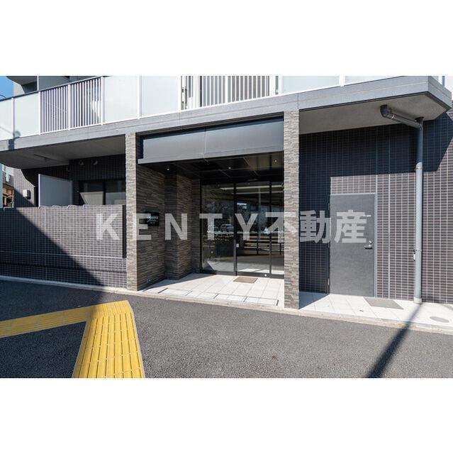 エントランス　清潔なエントランスです