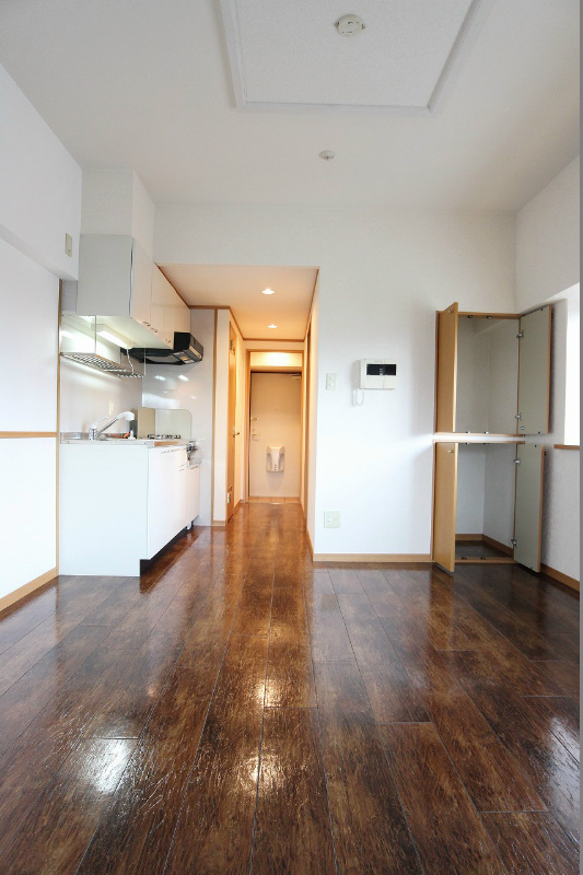 居室・リビング　広々リビング