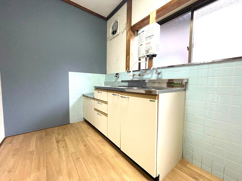 キッチン　同間取別部屋のお写真です