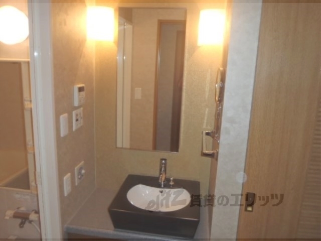 洗面設備　独立洗面台