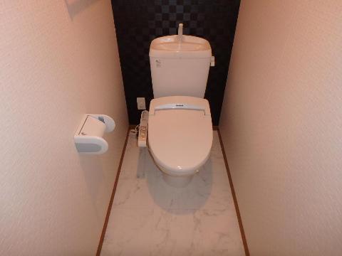 トイレ　トイレ