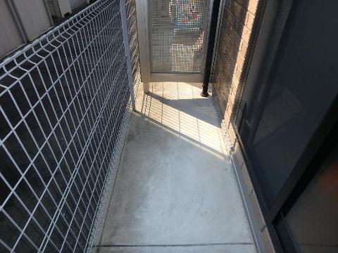 バルコニー　庭