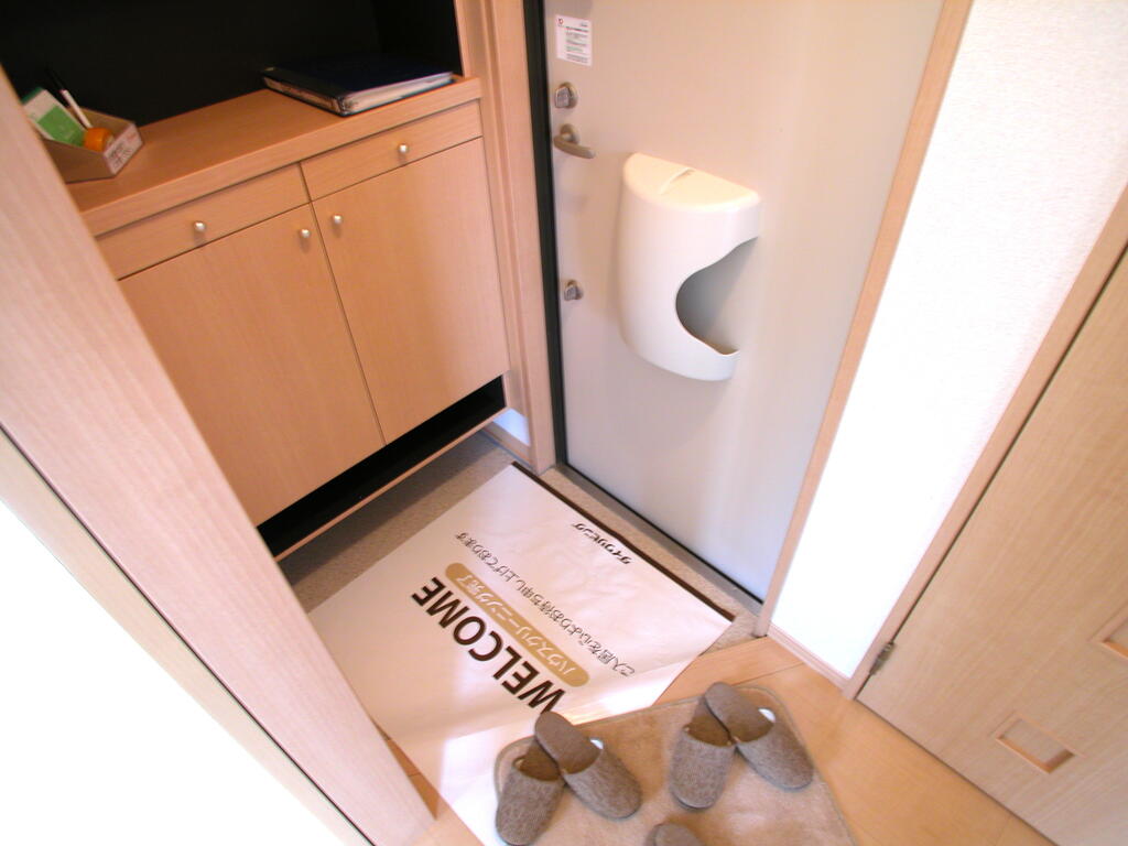 玄関　参考写真