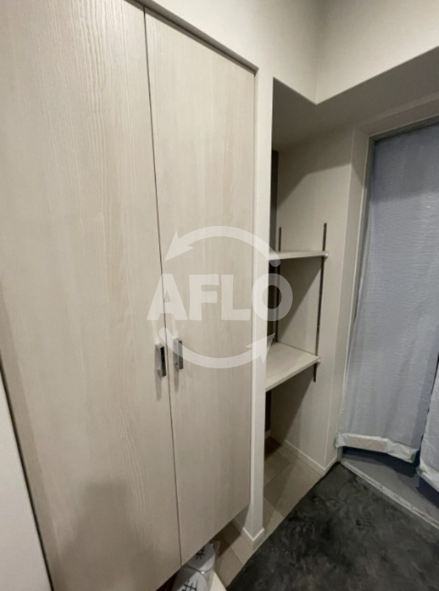 玄関　ベイ・グランデ弁天町　玄関