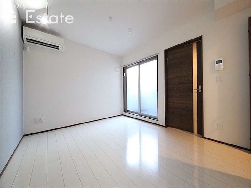 居室・リビング　内装