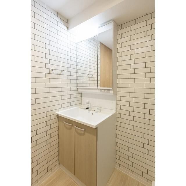 洗面設備　プラート宮坂　豊島区南大塚１