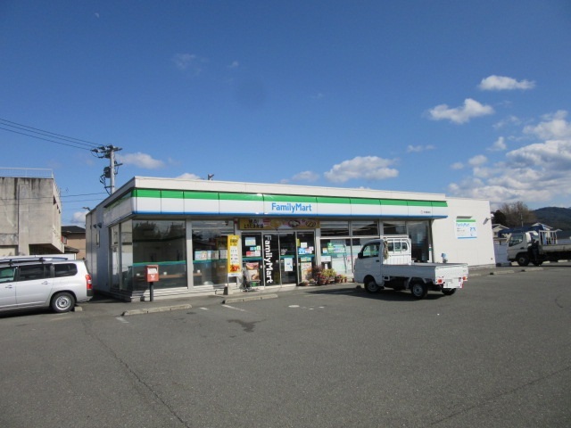 コンビニ　ファミリーマート宇城豊福店（コンビニ）まで1100m