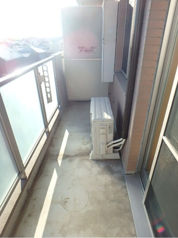 バルコニー　図面と現状に相違がある場合には現状を優先