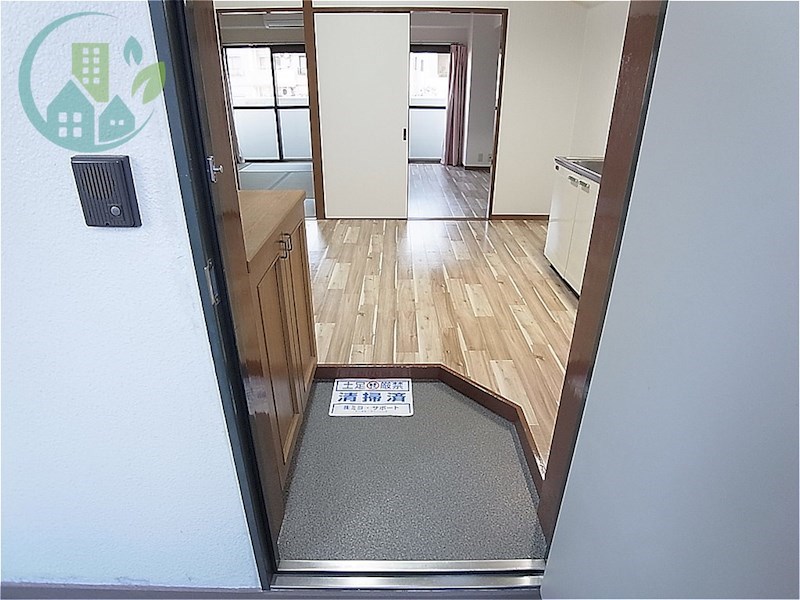 玄関　アクシスカナエI