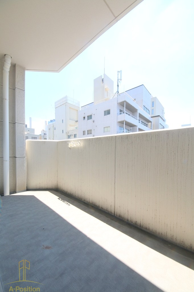 バルコニー　ALIVIO新町