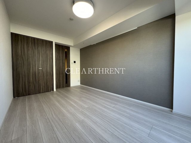 居室・リビング　独立洗面台や温水洗浄便座など充実