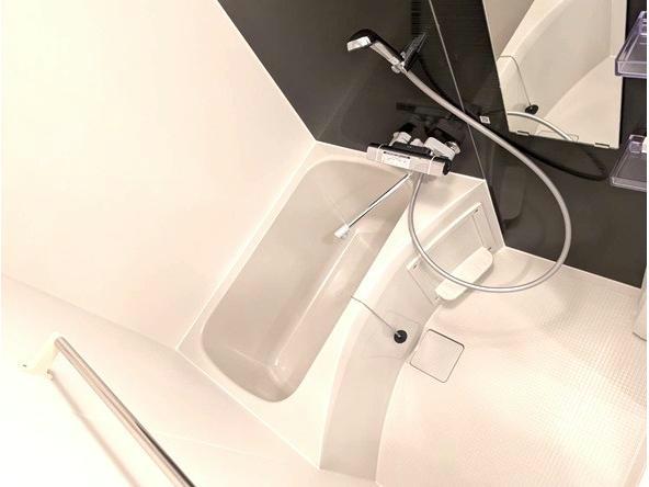 バス・シャワールーム　※別部屋写真