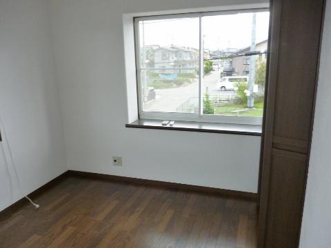 居室・リビング　２階６帖