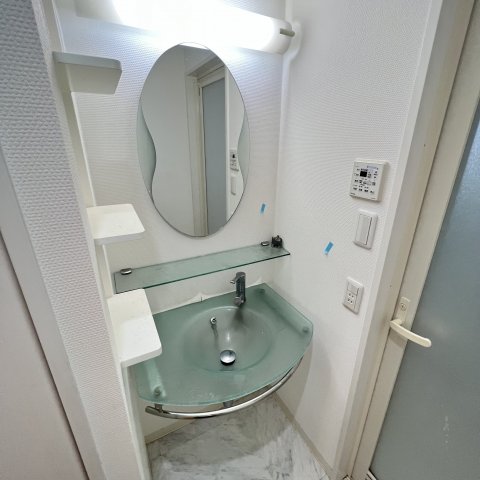 洗面設備　同仕様タイプです