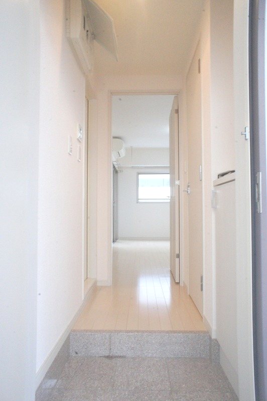 玄関　玄関～室内
