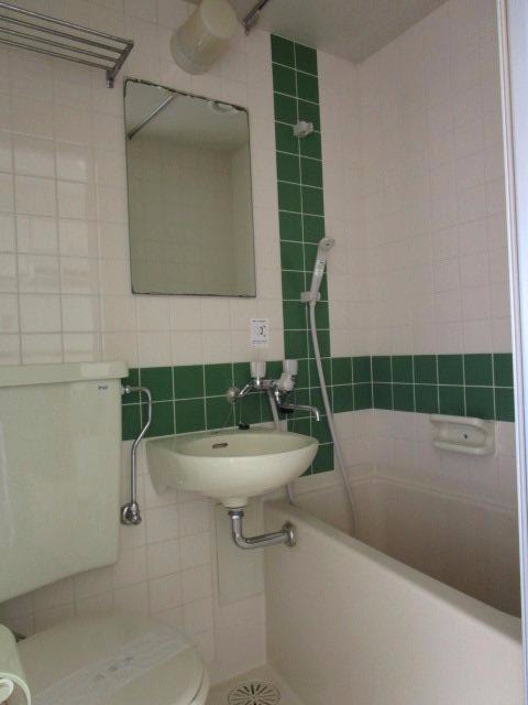 バス・シャワールーム　参考・別室