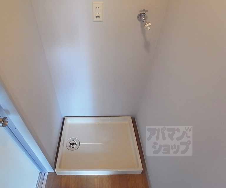 その他設備　洗濯機置場あり