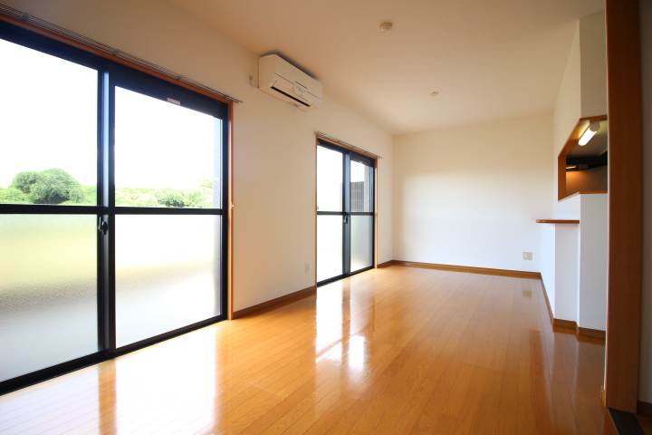 居室・リビング　同型タイプ