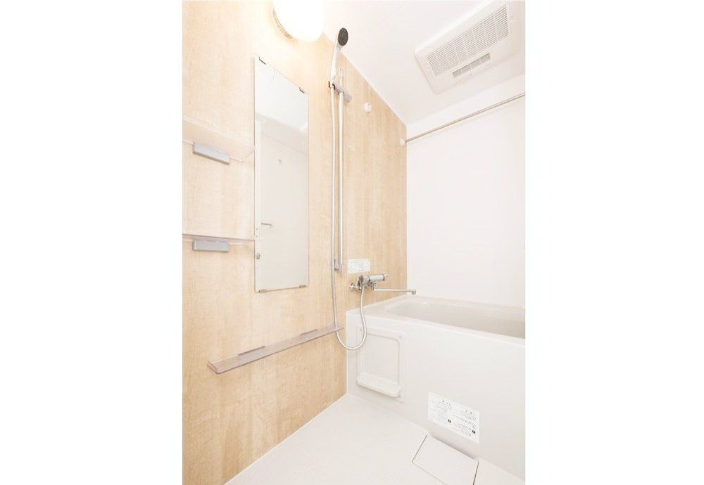 バス・シャワールーム　洗面