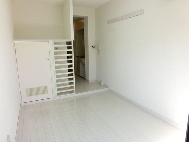 居室・リビング　★明るい室内です★