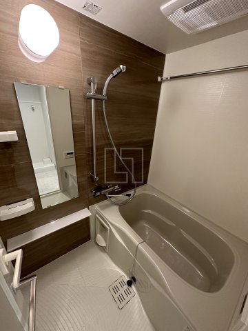 バス・シャワールーム　ラ・ピシーヌ南堀江　浴室