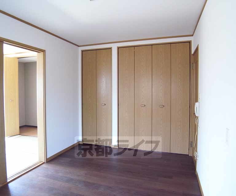 居室・リビング　おしゃれなフローリング！