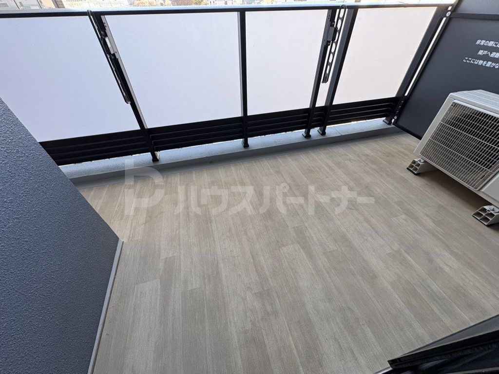 バルコニー　バルコニー