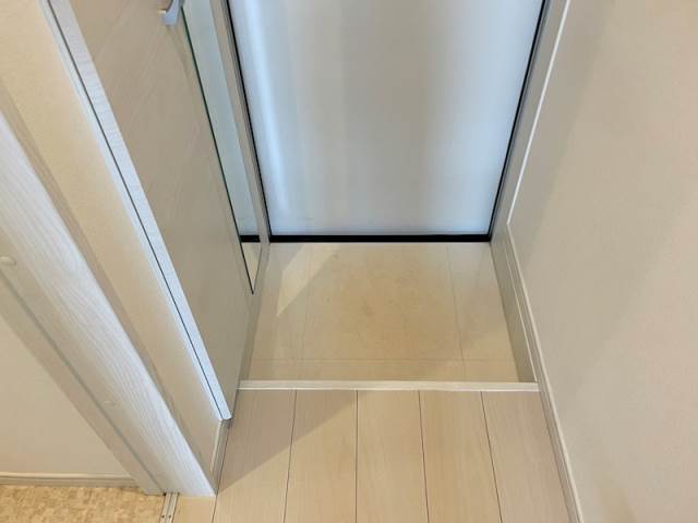 玄関　同型仕様