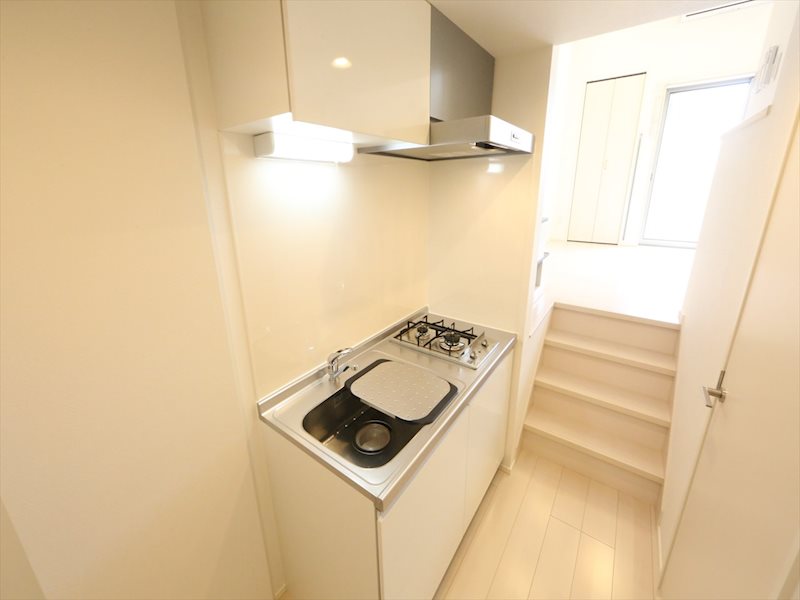 キッチン　システムキッチン（ガス2口コンロ付）