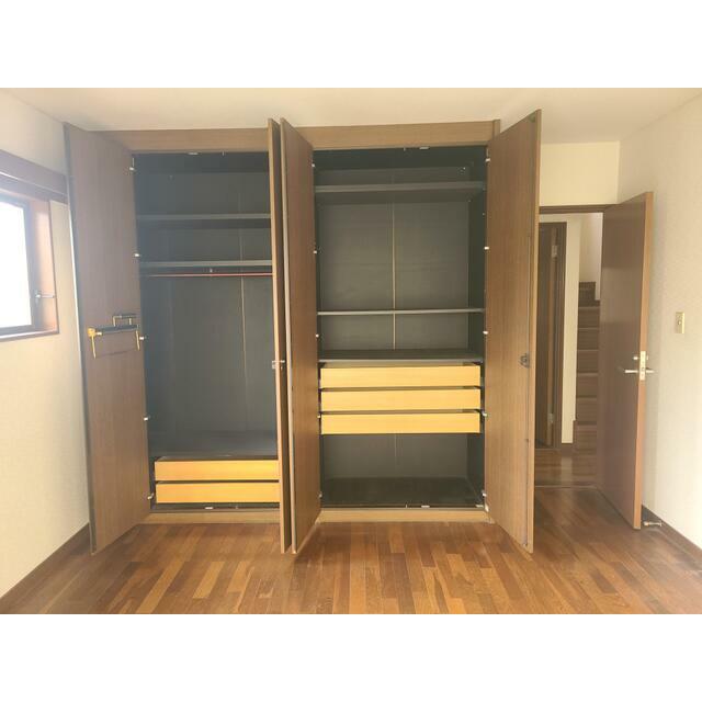 収納　１階洋室収納