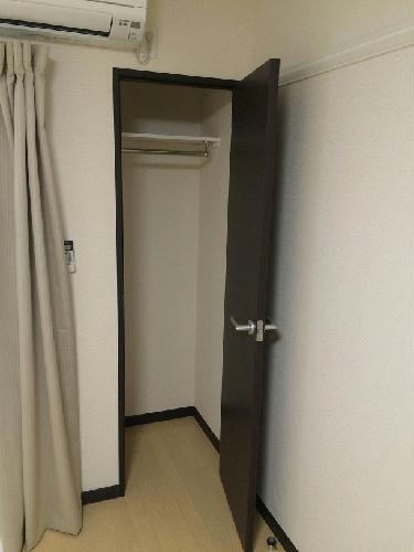 収納　ウォークインクローゼット