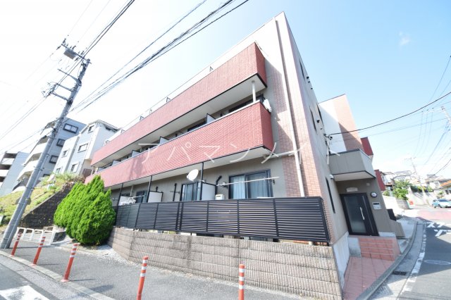 建物外観　上永谷駅徒歩8分！