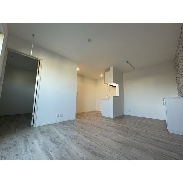 居室・リビング　※同物件・同タイプの写真です。