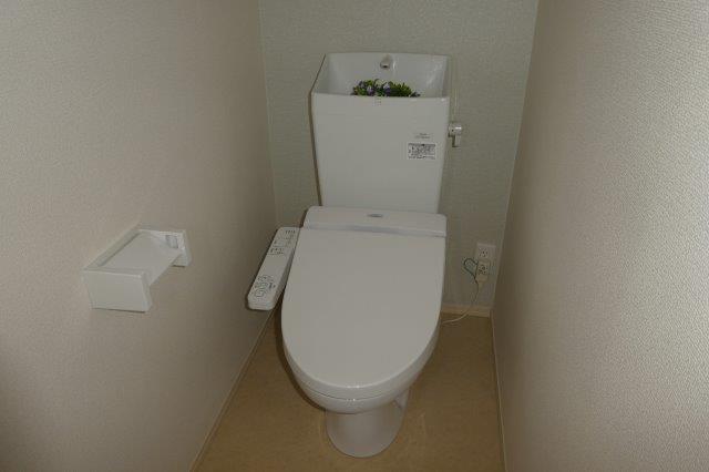 トイレ　ウォシュレット