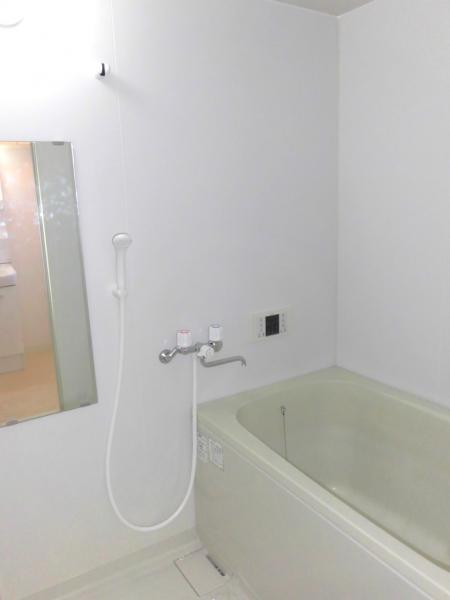 バス・シャワールーム　バストイレ別