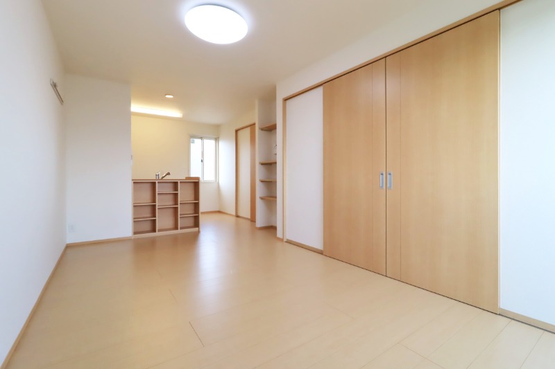 居室・リビング　図面と現状に相違がある場合には現状を優先