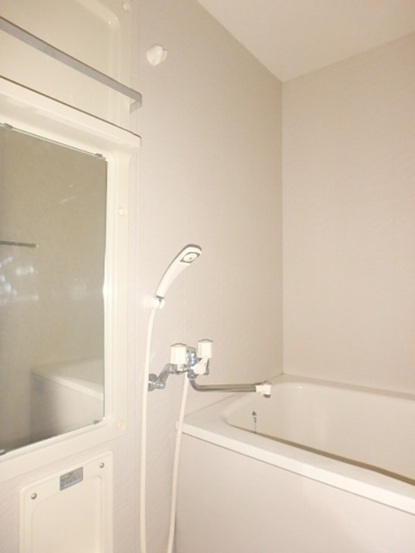 バス・シャワールーム　図面と現状に相違がある場合には現状を優先