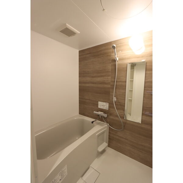 バス・シャワールーム　お風呂です