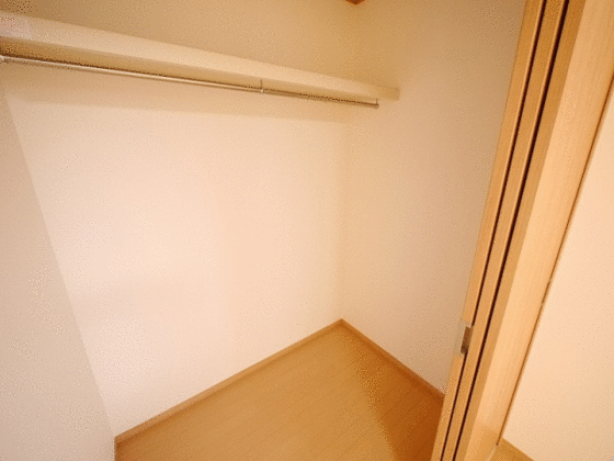 収納　ウォークインクローゼット