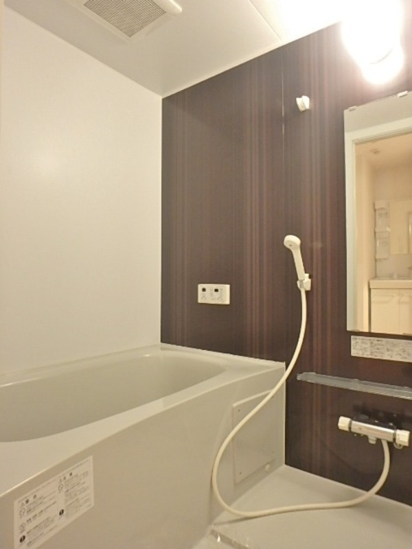 バス・シャワールーム　図面と現状に相違がある場合には現状を優先