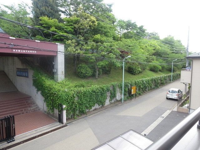 眺望　★敷地の前は高校があります★