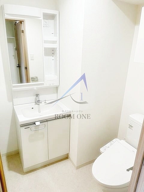 洗面設備　洗面台です。